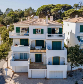 Spacious Penthouse Sea View Near Beach #1925